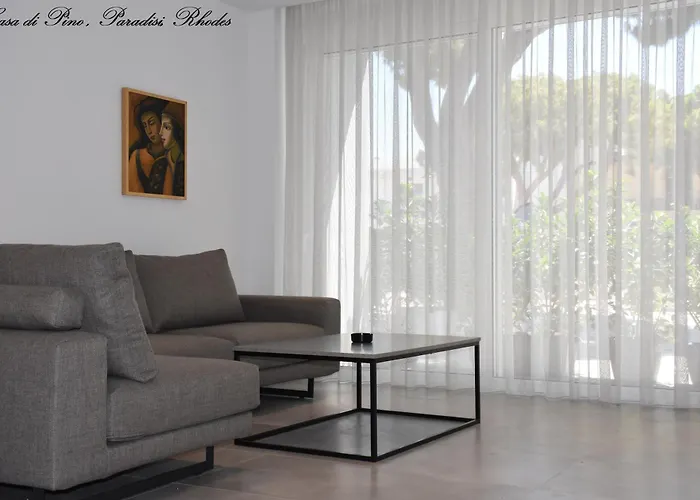 Apartment Casa Di Pino In Paradisi Square Near Airport Paradeísion