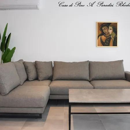 Casa Di Pino In Paradisi Square Near Airport Daire *