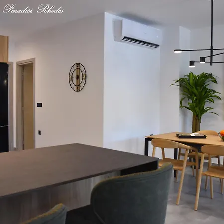 דירה Casa Di Pino In Paradisi Square Near Airport