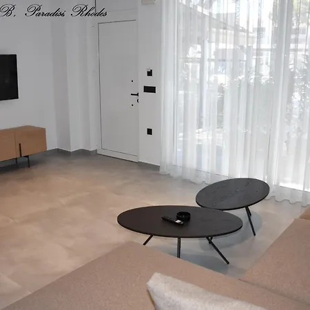 Daire Casa Di Pino In Paradisi Square Near Airport