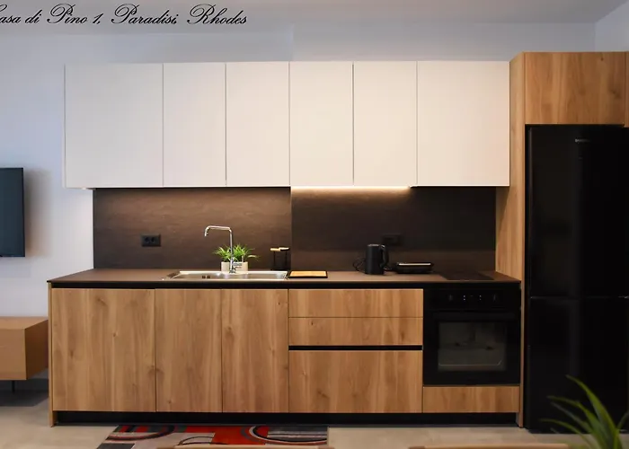 Casa Di Pino In Paradisi Square Near Airport شقة *