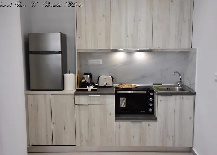 Casa Di Pino In Paradisi Square Near Airport アパート *